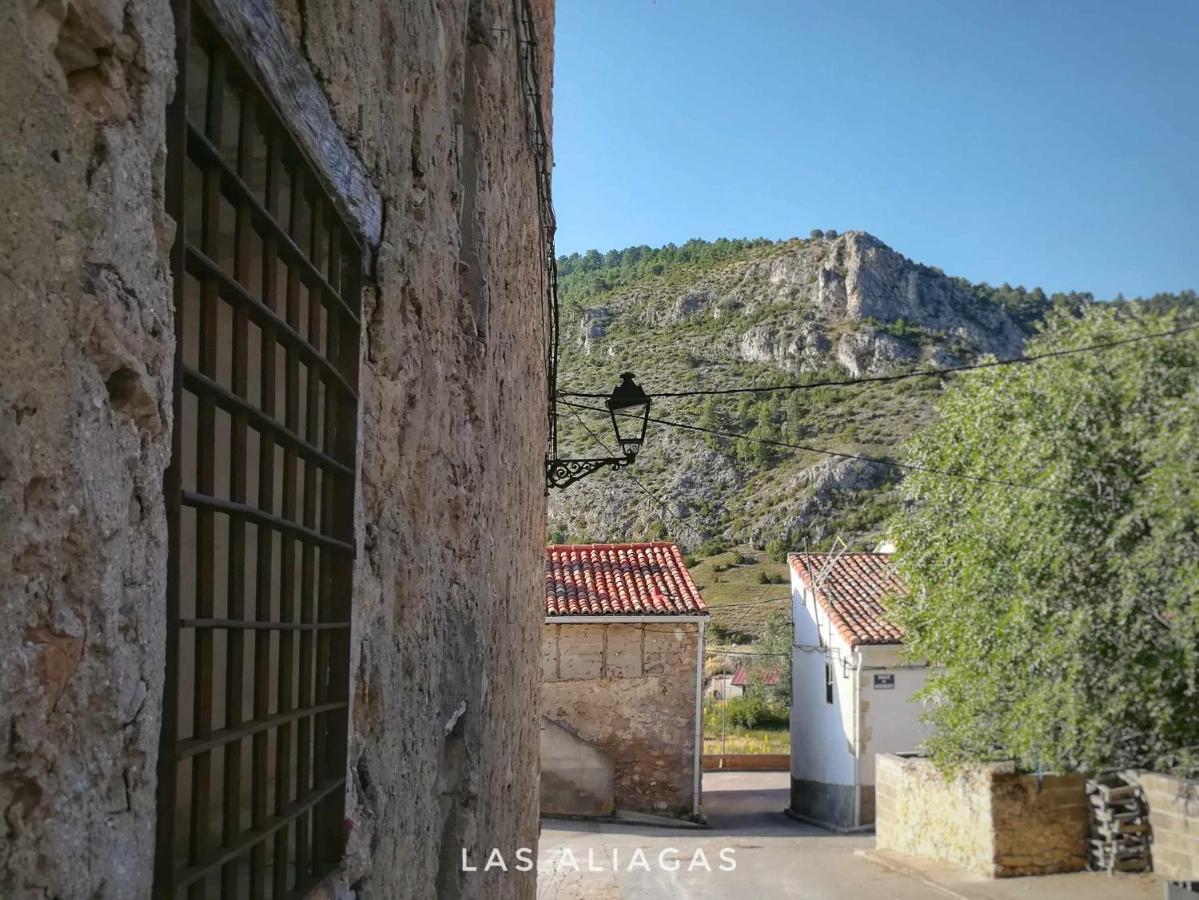Aliagas Rurales Apartment Megina