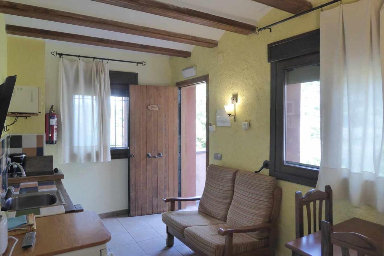 Aliagas Rurales Apartment Megina
