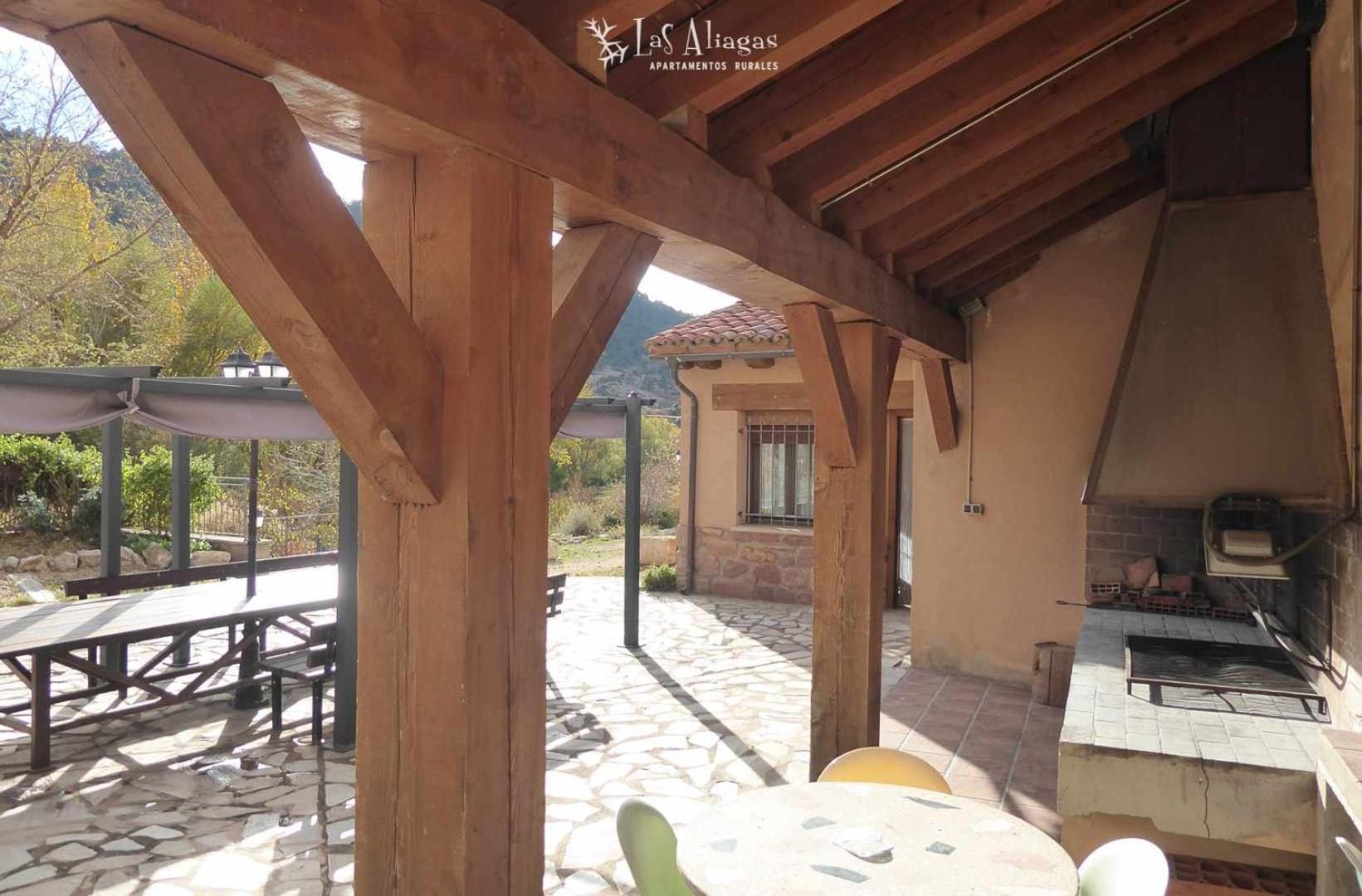 Aliagas Rurales * Megina